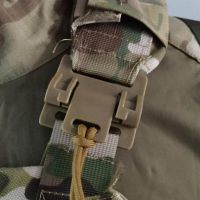 ;[=- 2PCS Military Vest Quick Release Buckle Slider MOLLE Strip Module Strip Buckle Plate Carrier Armor Rapid Open Connector