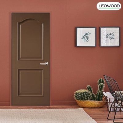 ประตู LeoNic ลูกฟัก 2 โค้ง สีแล็คเกอร์ Walnut ขนาด3.5x 90 x 200 ซม. LEOWOOD