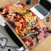 เครื่องเกม Mousepad ความละเอียดสูงบ้านใหม่ Mousepad แผ่นรองเม้าส์ แผ่นรองเม้าส์ เครื่องเกม All-in-one พรมกันลื่นอ่อนนุ่ม แผ่นรองเม้าส์