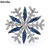 Wuli&amp;baby Rhinestone Snowflake Brooches For Women Men 2-color Winter Flower Brooch Pins Gifts