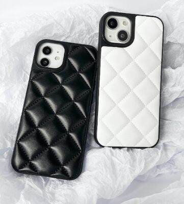 ins Ling Lattice Down Jacket Case สำหรับ iPhone13promax เอียง Span Chain Case สำหรับ iPhone11 Promax Quad Leaf Bracelet Case สำหรับ iPhone14