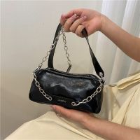 [COD] Net red on the new popular retro simple chain shoulder bag spring Messenger fashion casual womens single