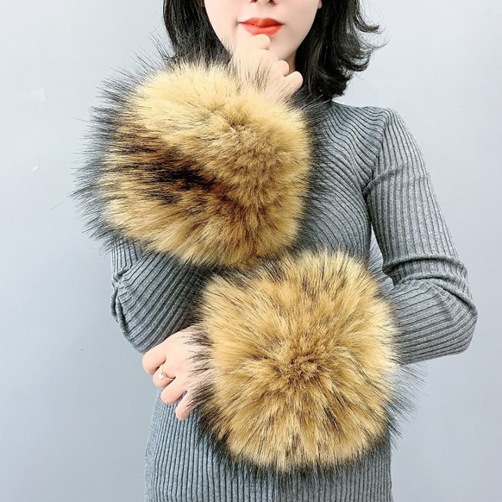 winter-fake-fox-raccoon-fur-cuffs-for-women-elastic-arms-warmer-oversleeve-gloves-wristbands-hand-ring-jackets-sleeve-diy-decor