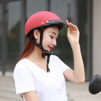 หมวกกันน็อกหมวกนิรภัยแข็ง Helm Half Face Helm Half Face ABS สำหรับชายและหญิงหมวกกันน็อกมอเตอร์ไซด์