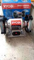 RYOBI มอเตอร์หินเจียร, มอเตอร์หินไฟ, หินเจียรตั้งโต๊ะ, หินเจียรแท่น  6 นิ้ว รุ่น HBG-6E