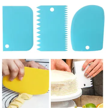 1pc 8-inch Curved Stainless Steel Cake Icing Spatula With Plastic