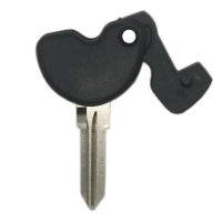 รถจักรยานยนต์ uncut Blade Key สำหรับ Vespa Sprint 50 125 150 200 250 LX PX G Vespa GTS