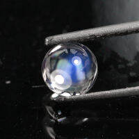 0.85 ct มูนสโตน (Moon Stone) 1 ชิ้น เนื้อใสเหลือบฟ้า ทรงกลมหลังเบี้ย