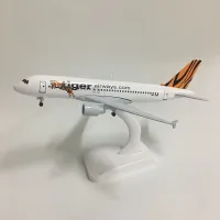 JASON TUTU 20ซม. เครื่องบินรุ่นเครื่องบินรุ่น Tiger Airways Airbus A320เครื่องบินรุ่น1:300 Diecast โลหะเครื่องบินเครื่องบินของเล่น