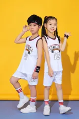 Kobe Bryant Kids Basketball Jerseys Sets,Boys and Girls Lakers Black Mamba  Jersey-24# Performance Training Vest&Shorts Child Airy Clothing  (14#,Yellow) : : Clothing, Shoes & Accessories