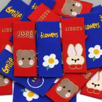 50Pcs Cartoon Bear Rabbit Handmade Labels Clothes Tags for Hat Kawaii Flower Hand Made Label for Clothing Blue Red DIY New Year Labels