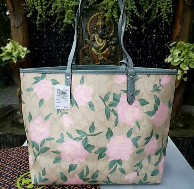 Coach F25874 Signature Coated Canvas Monogram with Camo Rose Floral Print  Women's Tote Bag - Khaki/Blush | Lazada PH