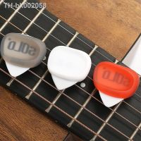 ┅▼❅ SOLO 3pcs Electric Guitar Picks with Silicone Sleeve Guitar Posture Corrector for Acoustic Bass for Ukulele Gifts for Beginners