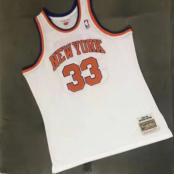 Mitchell & Ness Men's 1985 New York Knicks Patrick Ewing #33 White Hardwood  Classics Swingman Jersey