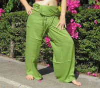 Asian pants green rayon สวยกางเกงเล ใส่สบาย ผ้าเรยอน สีสดใส เท่ คล่องตัว กระชับ กระเชง สีเขียวใบตองสวยงาม