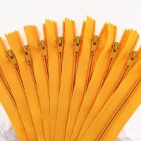 10 pieces. golden 50cm (20inch) nylon coil zipper tailor crafter and fgdqrs