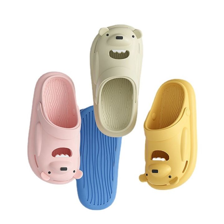 lovely-stereo-hole-hole-shoes-baby-bear-children-slippers-summer-boy-bathing-girls-home-cartoon-baotou-sandals