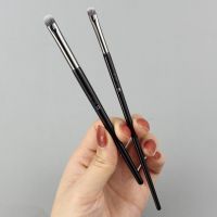 【CW】✶¤  1pc detail Smudge Makeup brushes Eyeshadow Make up brush Eyeliner lower eyelid synthetic hair beauty too 511 512