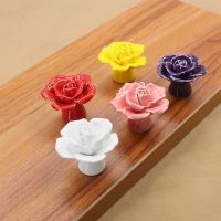 【LZ】卍✁◆  Rose Ceramic Cabinet Handles for Closet Drawer Cupboard Pulls Bathroom Door Knobs Furniture Kitchen Handle white red purple