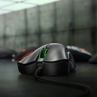 Razer Deathadder สีดำ Essential สายเมาส์สำหรับเล่นเกมส์เมาส์6400เซ็นเซอร์ DPI ออปติคอล5ปุ่มแยกต่างหากสำหรับเกมส์พีซี