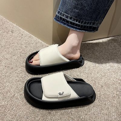 【July】 Ladies Slippers 2023 Explosive Net Outerwear Thick Sole Fashion Word Sandals