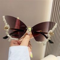 【YF】☞✌  Fashion Sparkling Rhinestone Rimless Sunglasses Luxury Brand Glasses Ladies Eyewear gafas de sol