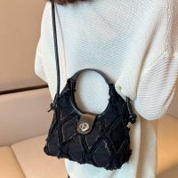 Feng Qi shop Denim Crescent Bag New Tassel Handbag Messenger Bag