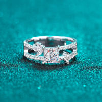 แหวนเพชรโมอีสเตอร์ทรงตรงสำหรับชุบทองสำหรับ Pt950ของผู้หญิงแหวนเพชรโมอิสสี่เหลี่ยมจัตุรัสสำหรับงานแต่งงานของ AaSterling Silver
