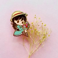 Cartoon Anime Kawaii Character Sophie Hard Enamel Badge Brooch DIY Backpack Collar Pin Party Gift Jewelry Animal Pin Decorate