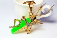 High quality Strass rhinestone animal keychain Grasshopper golden cicada car key chain bag crocodile pendant Llaveros Para Mujer