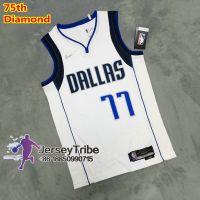 เสื้อคุณภาพสูง 【JAN】 2021-22 New NBA Basketball Mens Jersey On Dallas Mavericks 77 Luka Doncic Retro Association Edition Jerseys Dri-Fit Swingman White With 75Th Anniversary Silver Diamond Swoosh