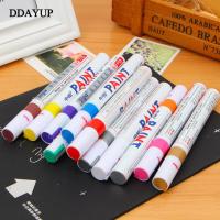 【☑Fast Delivery☑】 zangduan414043703 ปากกาปากกามาร์กเกอร์สีสีปากกาทาสี12สีกันน้ำยางรถยนต์ดอกยางโลหะยางปากกาทาสีสีถาวร