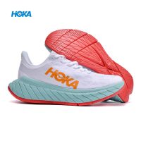 HOKA หนึ่งคาร์บอน X2สีขาวสีส้มสีแดงที่มีแผ่นรองคาร์บอนนุ่มรองรับแรงกระแทกพื้นรองเท้าและรองเท้าผ้าใบสตรีสำหรับผู้ชาย