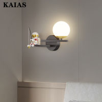 KAIAS LED ที่สร้างสรรค์นอร์ดิกสำหรับเด็ก,ไฟติดผนังพื้นหลังรูปดาวการ์ตูนนักบินอวกาศโคมไฟข้างเตียงนอนทั้งชายและหญิง