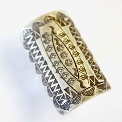 Silver Karen Mountains are unique. beauty as a valuable souvenir. ring flower pattern pure silver Thai Karen hill tribe silver handmade Size 7 to 10 Adjustable