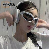 (GENTLE MOSCOT) Western Barbed Hedgehog Hiphop Sunglasses Y2k Personality Wings Cycling Shades for Women/Men