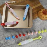 ✘ Silicone Food Write Pen Chocolate Decorating Tools Cake Mold Cream Cup Cookie Icing Piping Pastry 4 Nozzles Kitchen Accessories