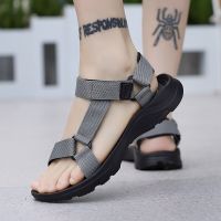 Summer Men Classic Sandals Designer Casual Slippers for Male Breathable Outdoor Ultralight Men Beach Shoes Sandalia Masculina