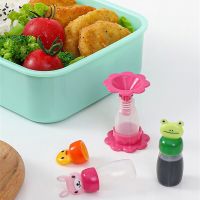 4pcs/set Mini Seasoning Sauce Bottle Mini Containers Lovely Rabbit Frog Duck Bottles For Bento Lunch Box Kitchen Accessories