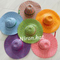 หมวกพลาสติก อย่างดีลาย ยกโหล(12 ใบเฉลี่ยใบละ 55 บาท) ปีกกว้างขนาด 5 นิ้ว คละลายได้ by Niran.hat ร้านนิรันดร์ทำหมวก
