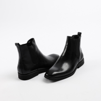 รองเท้าฮาฟหนังแท้แบบ Chelsea Leather Boot in BLACK รองเท้าหนังแท้แบบทางการถูกระเบียบ