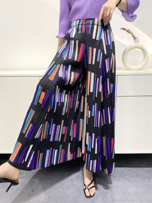 กางเกงขาบานลำลองพิมพ์ลายทางแนวตั้งสำหรับผู้หญิง K23045หลวงขนาดใหญ่กางเกงจับจีบ