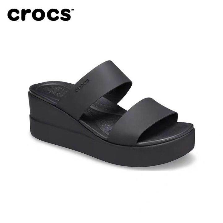 crocs super sport