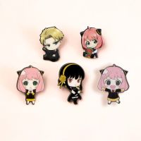 SPY×FAMILY Pins Cartoon Anya Forger Yor Forger Cute Anime Accessories Brooches Badges Backpack Decoration Gift For Friend