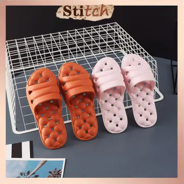 Rubber slippers 2025 with holes