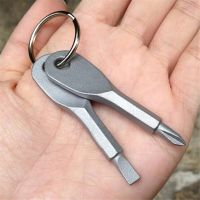 Clearance sale Portable Phillips Slotted Screwdriver Key Ring keyring Multi Mini Pocket Repair Tool Gadget Camp Hike Outdoor