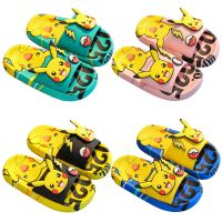 【LZ】✵◆  Chinelos Pokemon Pikachu para crianças chinelos antiderrapantes sola macia sandálias Anime EVA sapatos de praia internos presentes Kawaii verão