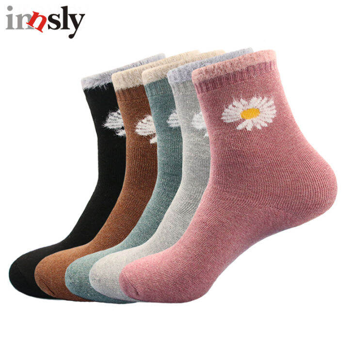 winter-women-cotton-socks-warmer-thicken-embroidery-daisy-comfortable-crew-socks