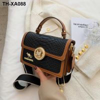 Qiu dong minority 2022 senior western style bag fortunes female fashion one shoulder oblique satchel