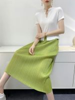 2023 Hot Summer new style Miyake pleated mid-length high-waisted Xiaohongshu recommended versatile pleated one-step skirt for girls